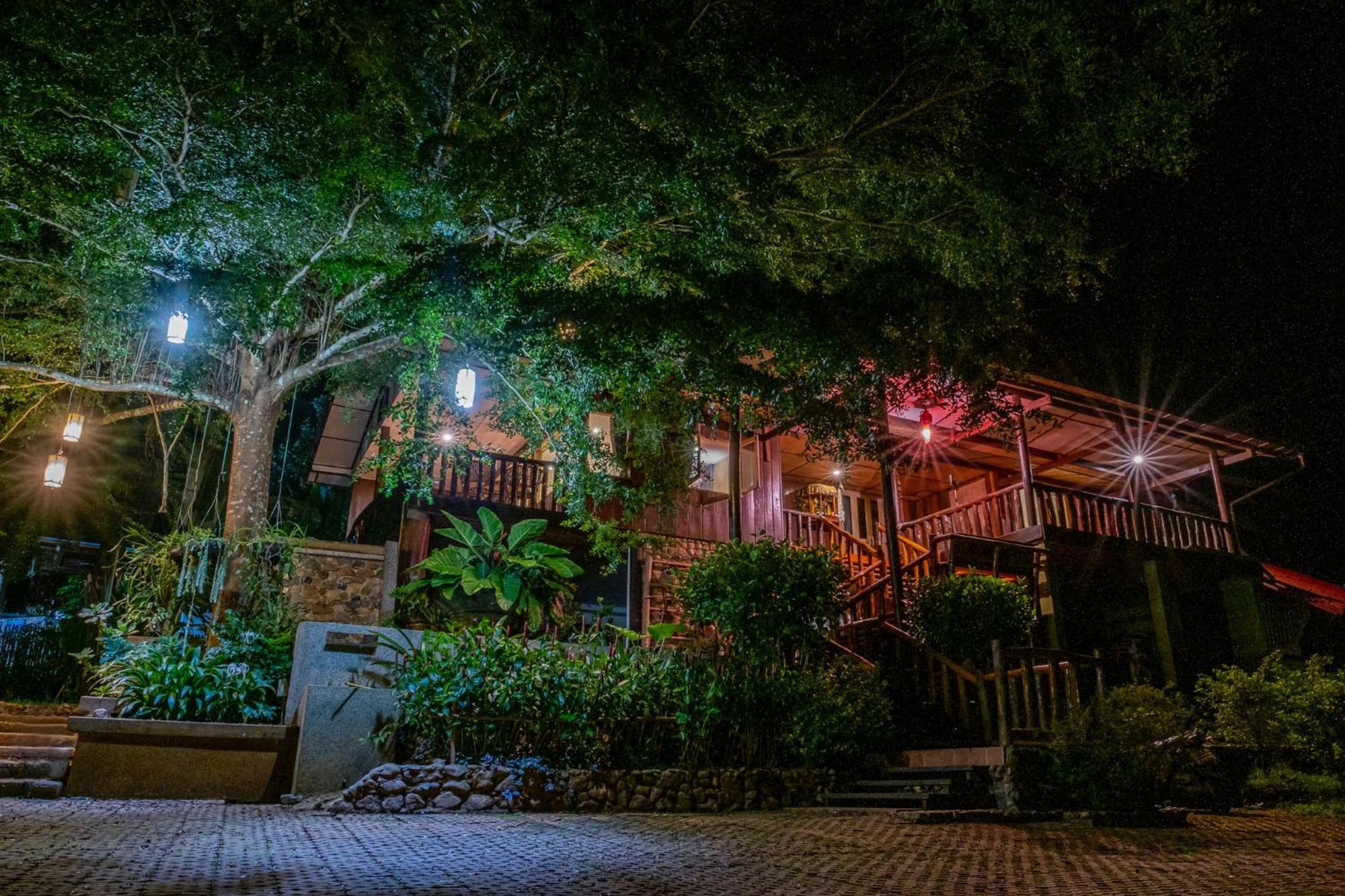 Pang Mapha Kanlaya'S Eyrie, Luxury Homestay מראה חיצוני תמונה