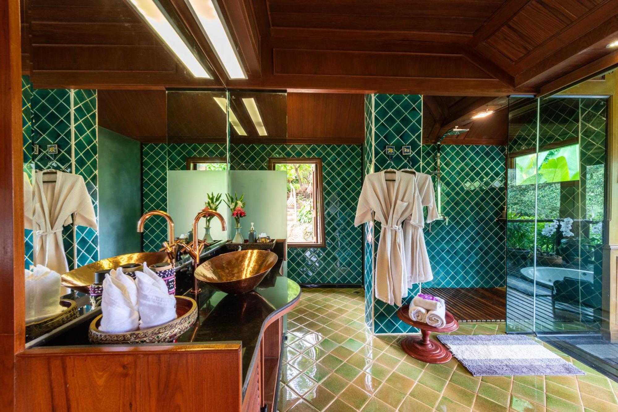 Pang Mapha Kanlaya'S Eyrie, Luxury Homestay מראה חיצוני תמונה